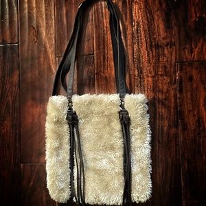 Crossbody purse faux fur